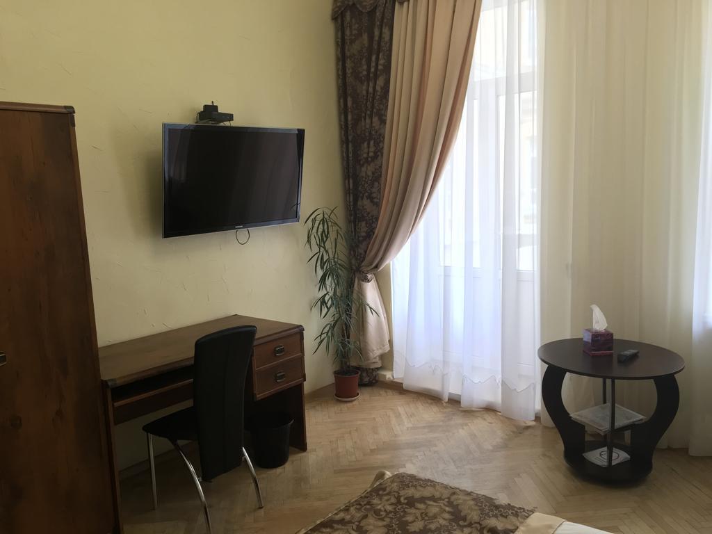 Apartment Centre